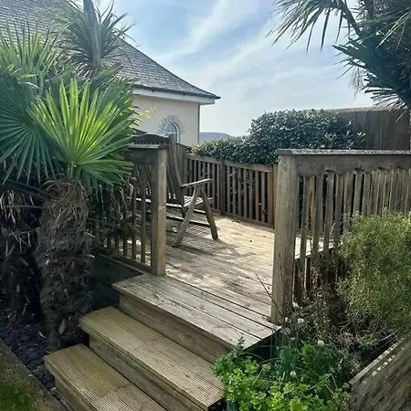The Surf House Holiday home Bude